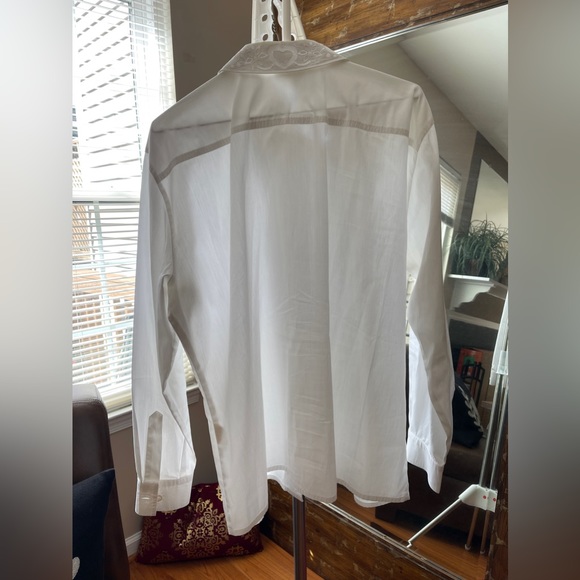 Escada Blouse! - Picture 5 of 5